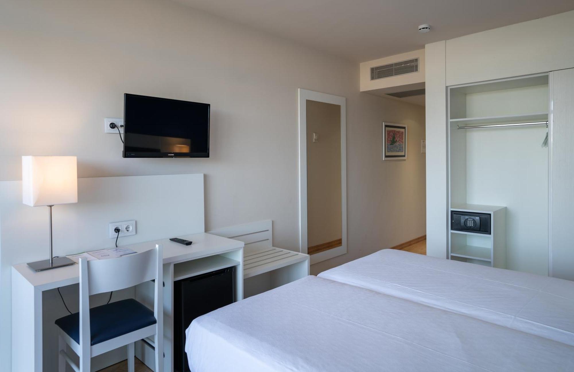 Medplaya Hotel Monterrey Платья-де-Аро Номер фото